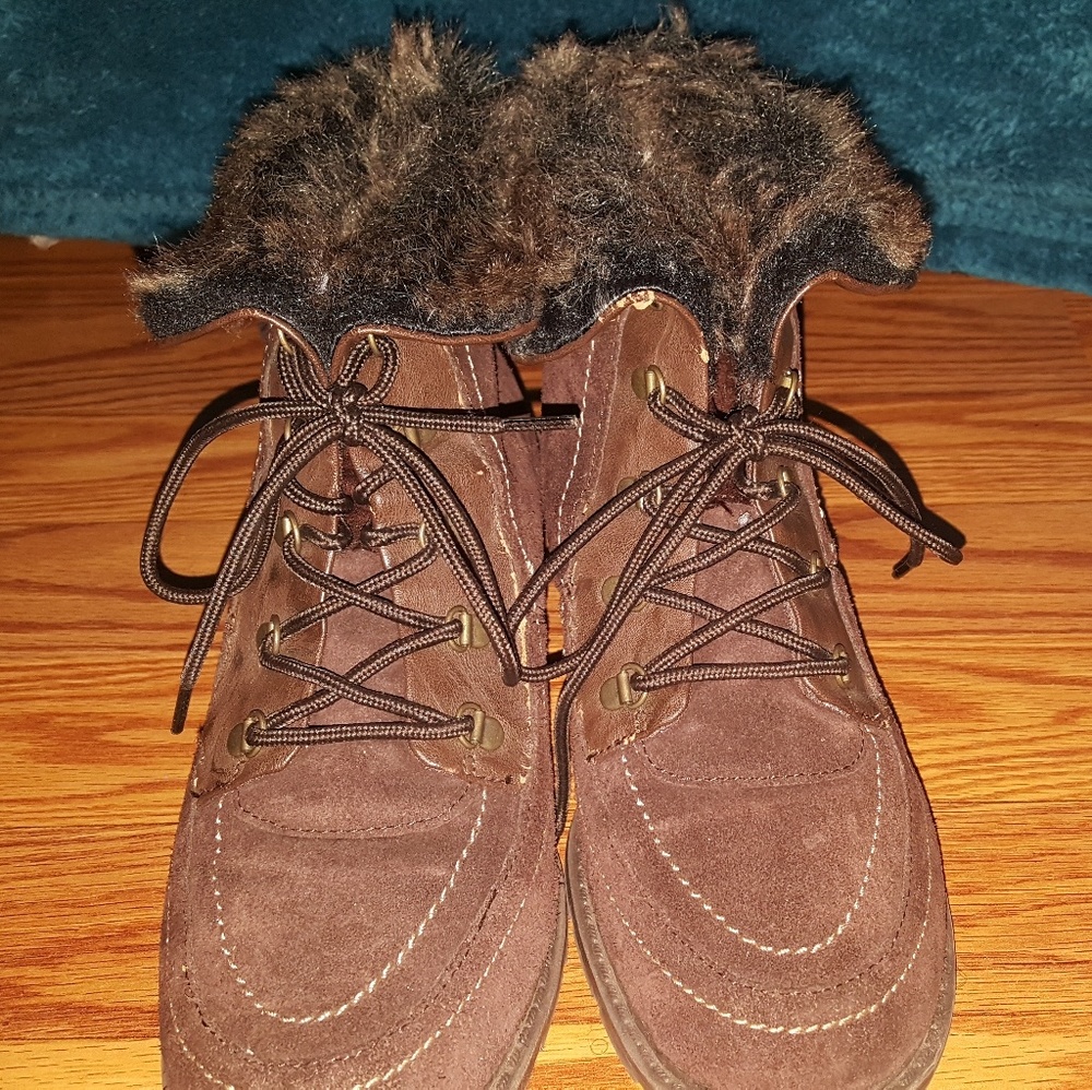 Brown boots